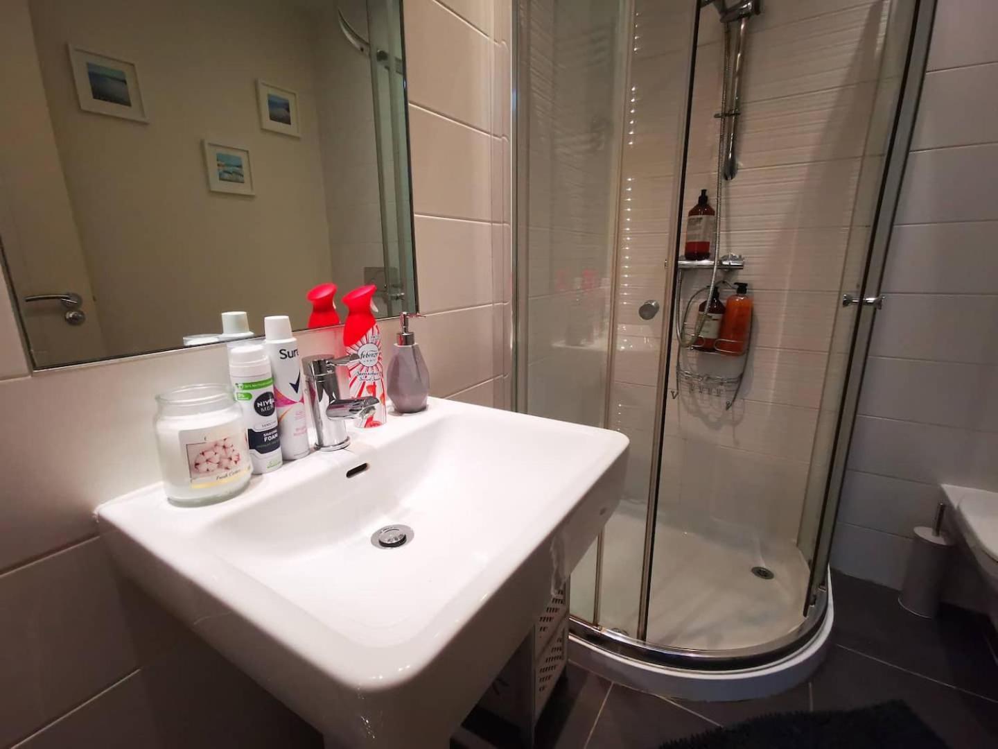 2Br Modern Luxury Loft Apartment Belfast Buitenkant foto
